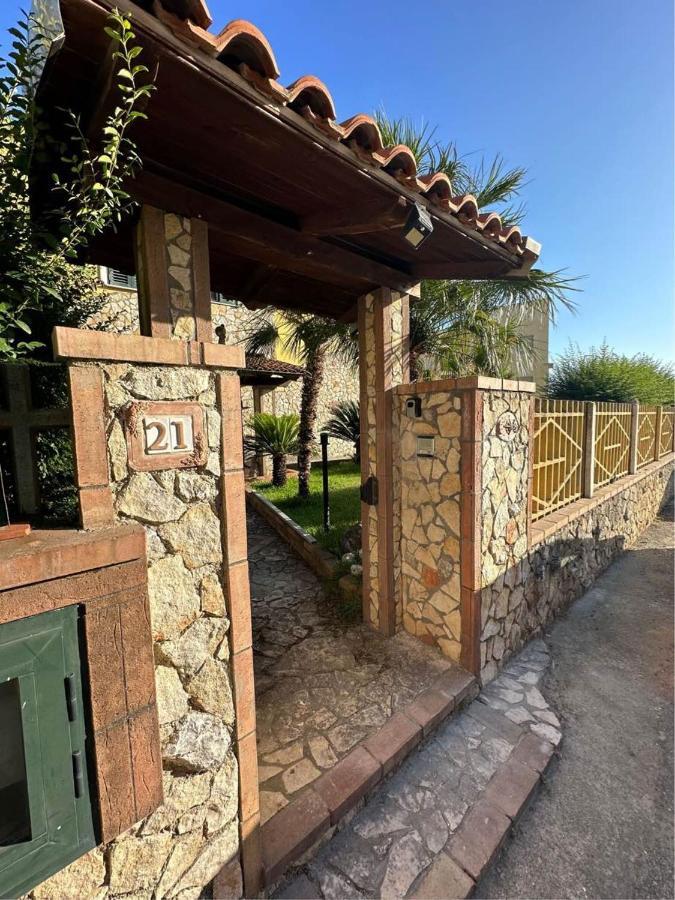 Mary'S House SantʼEufemia Lamezia Exterior foto